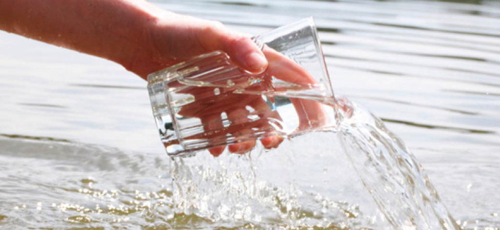 Alerta: Nunca mais beba água do mar. Água alcalina para limpar o organismo.